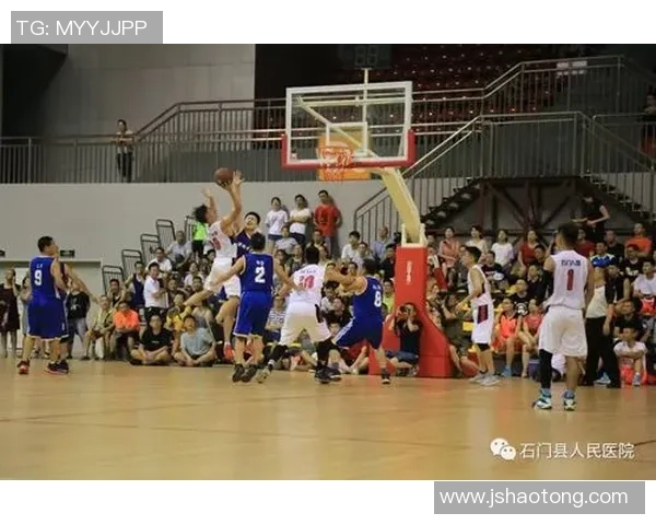 北京篮球队在邀请赛中的比赛经验与表现分析与点评