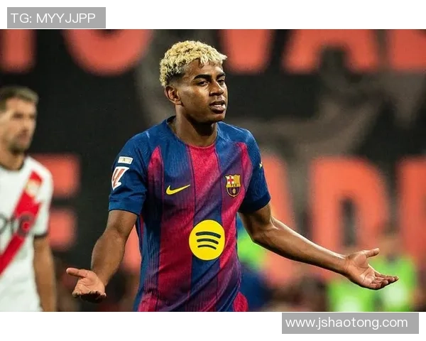 巴萨足球明星出轨视频曝光引发热议球迷纷纷讨论其私生活影响 巴萨足球明星出轨视频曝光引发热议球迷纷纷讨论其私生活影响