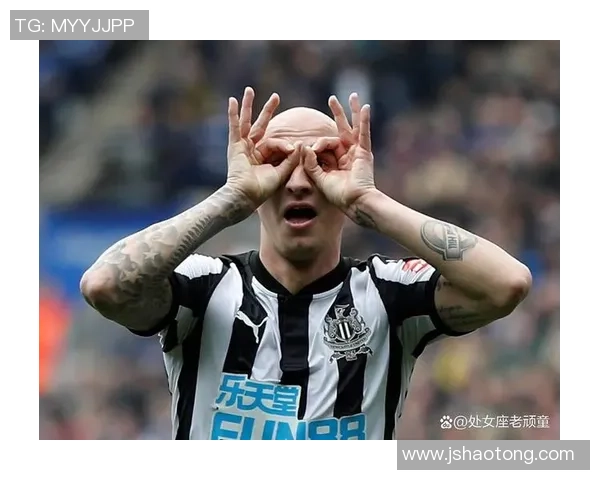 足球明星用大连话畅谈足球梦想与家乡情怀